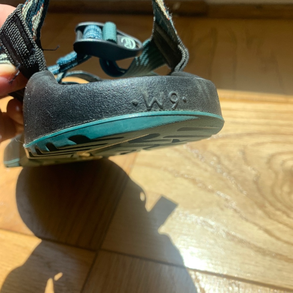 Women’s Chacos - Picture 5 of 5